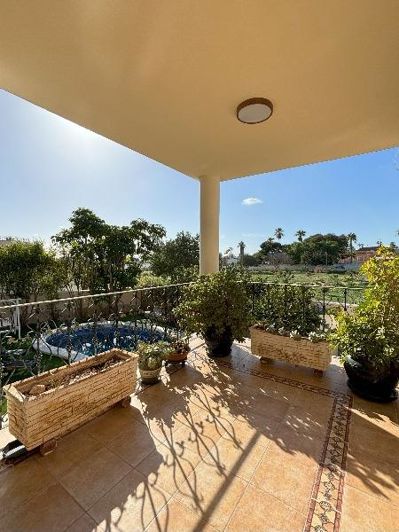 Image No.45-5 Bed Villa for sale