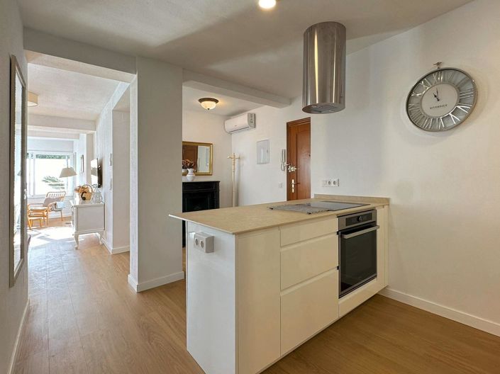 Image No.15-4 Bed Apartment for sale