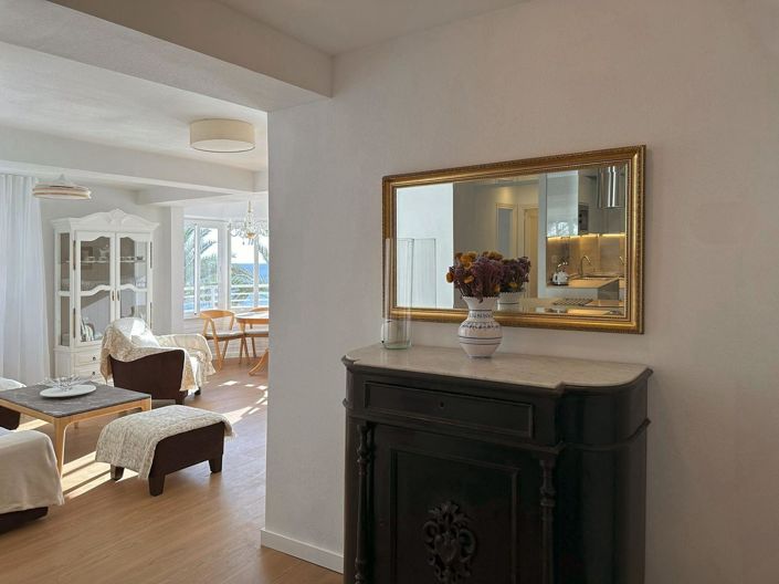 Image No.17-4 Bed Apartment for sale