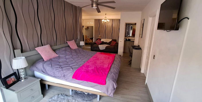 Image No.33-2 Bed Apartment for sale