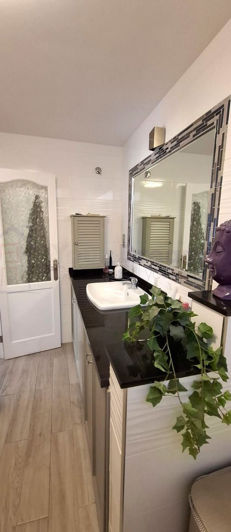 Image No.41-2 Bed Apartment for sale