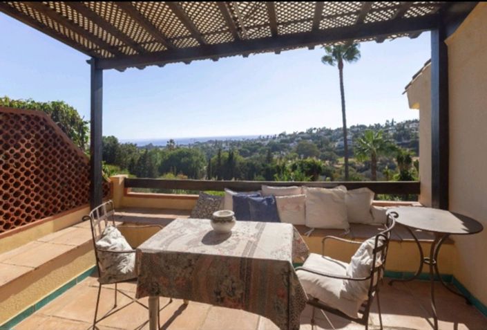 Image No.3-Villa de 5 chambres à vendre à Marbella