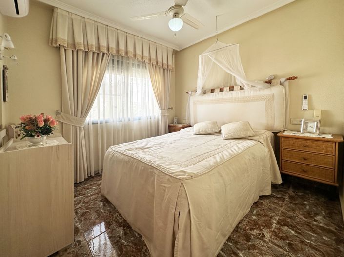 Image No.32-3 Bed Villa for sale