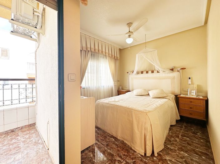 Image No.34-3 Bed Townhouse for sale