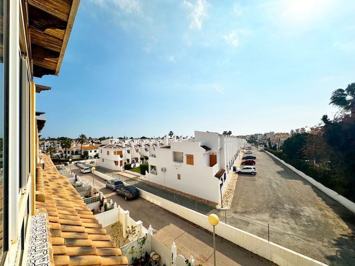 Image No.46-3 Bed Villa for sale