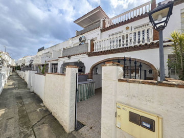 2-5bd7b9d04b45e33852eaf0ec6670150d