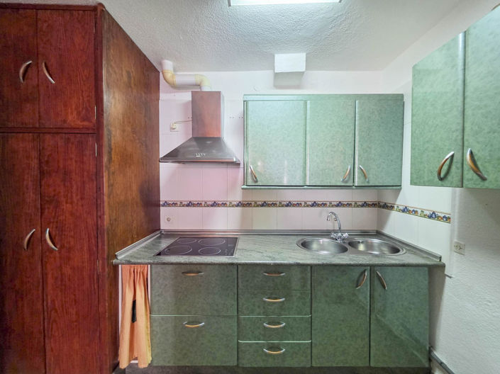 Image No.5-2 Bed Townhouse for sale