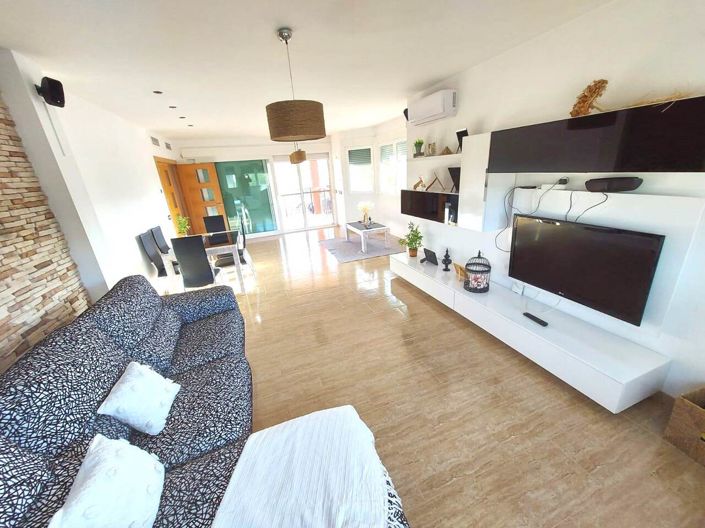 Image No.10-3 Bed Villa for sale