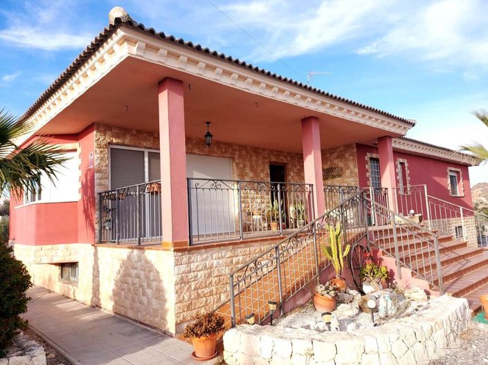 Image No.3-3 Bed Villa for sale