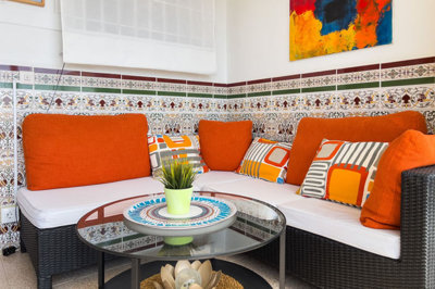 7-aa4cc561180b369757c0bb4af9886cd3