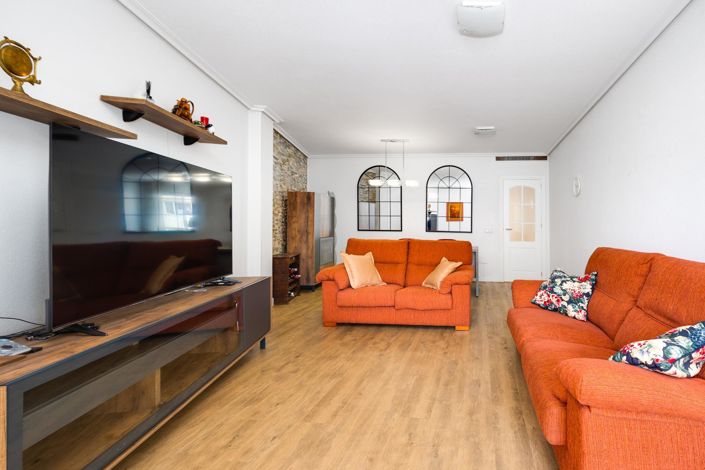 Image No.6-3 Bed Apartment for sale