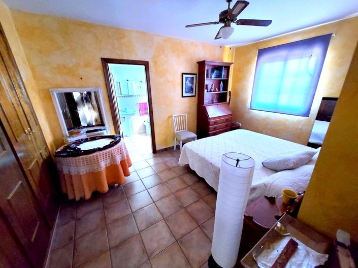 Image No.4-3 Bed Villa for sale