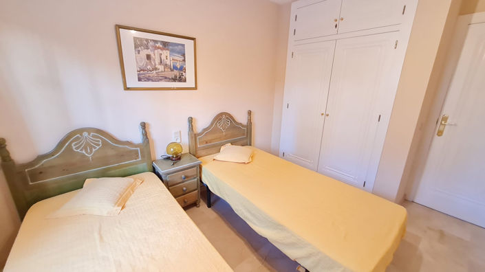 Image No.8-2 Bed Bungalow for sale