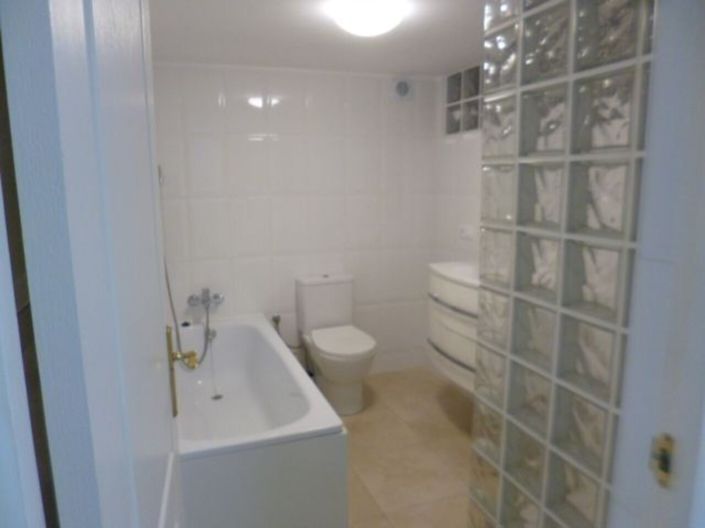 Image No.8-5 Bed Villa for sale