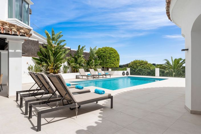 Image No.3-5 Bed Villa for sale