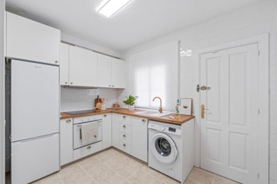 13-5fd73dea700db77384c091ca9818b1a9