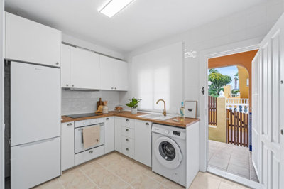 14-d70dc3102c00d7be0e872dfe1c1f86d7