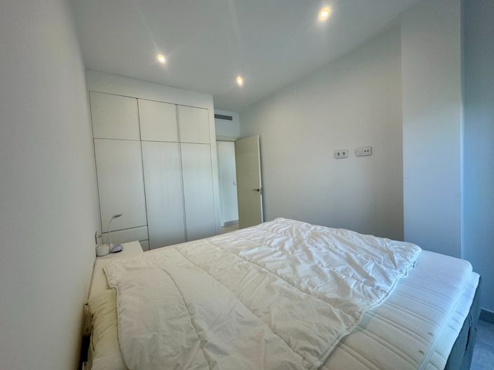 Image No.7-3 Bed Townhouse for sale