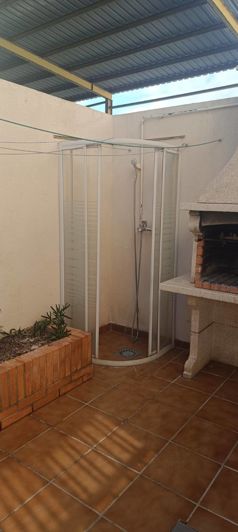 Image No.42-3 Bed Townhouse for sale