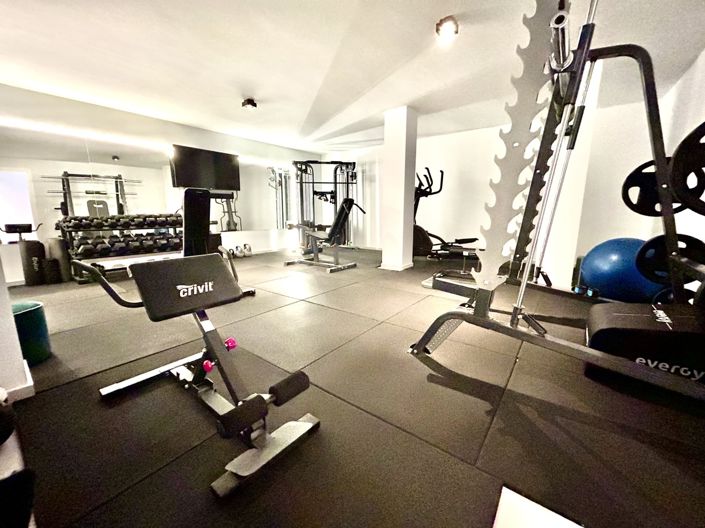 Image No.27-4 Bed Villa for sale