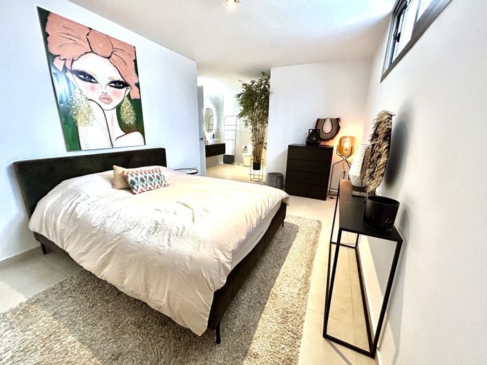 Image No.31-4 Bed Villa for sale