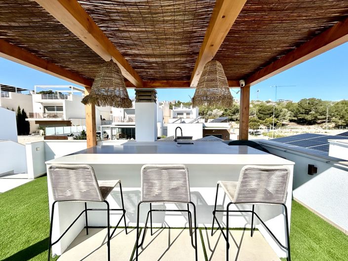 Image No.43-4 Bed Villa for sale