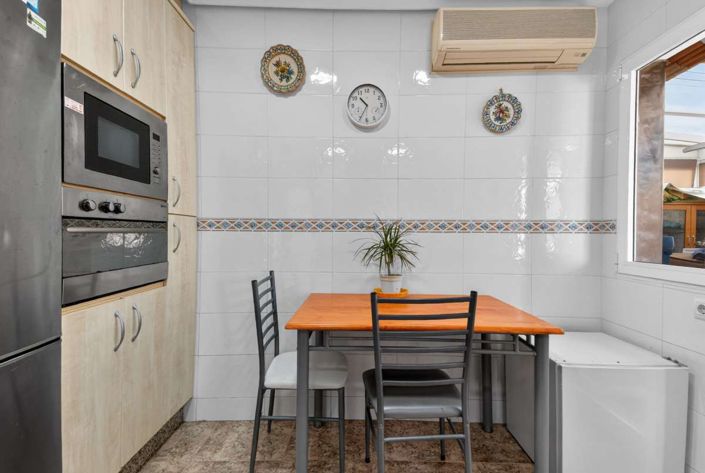 Image No.12-2 Bed Apartment for sale