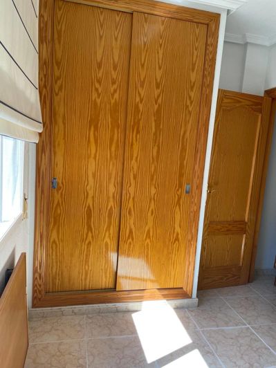 Image No.8-2 Bed Townhouse for sale
