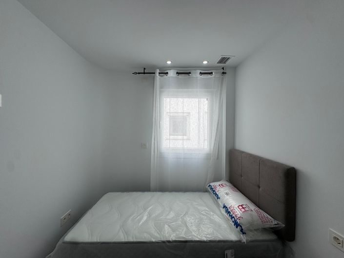 Image No.10-2 Bed Apartment for sale