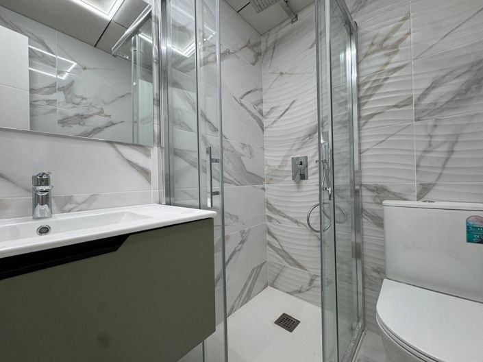 Image No.21-2 Bed Apartment for sale