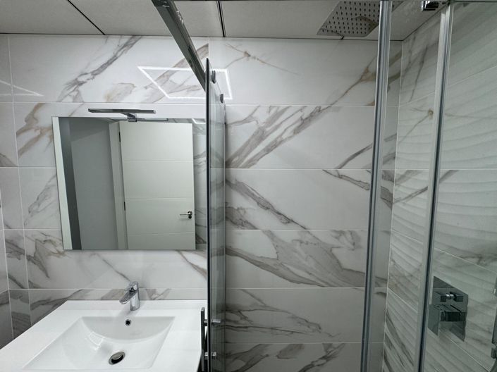 Image No.24-2 Bed Apartment for sale