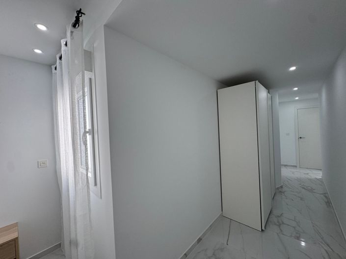 Image No.32-2 Bed Apartment for sale