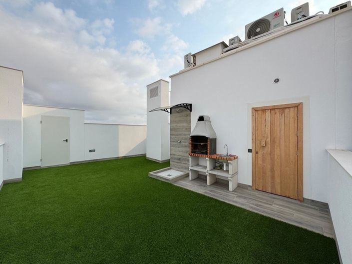 Image No.42-2 Bed Apartment for sale