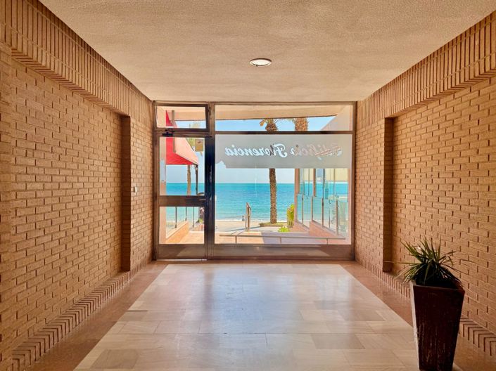 Image No.40-3 Bed Apartment for sale