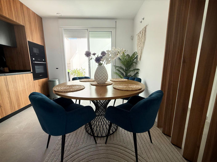 Image No.15-2 Bed Villa for sale