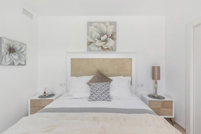 Image No.20-2 Bed Villa for sale