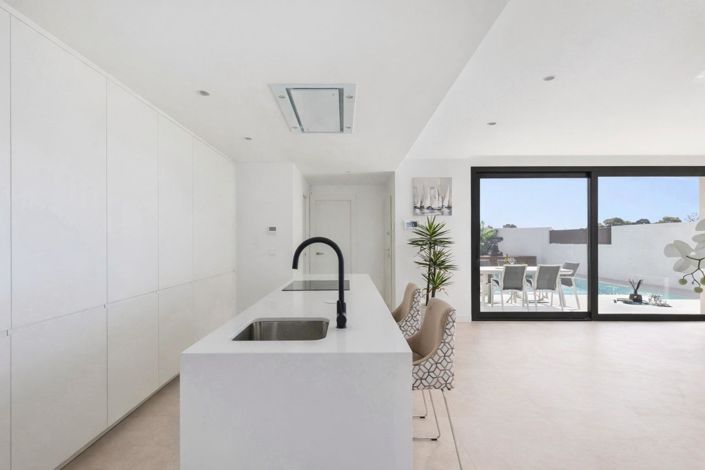 Image No.6-2 Bed Villa for sale