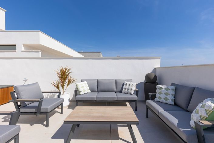 Image No.3-3 Bed Villa for sale