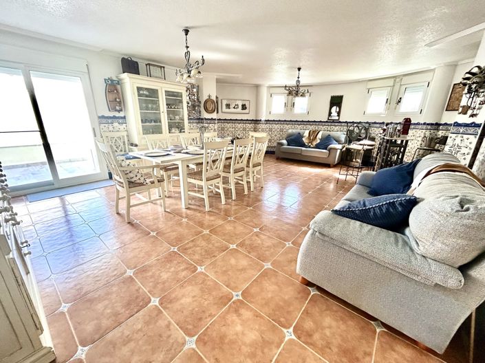 Image No.30-Villa de 4 chambres à vendre à Pinar de Campoverde