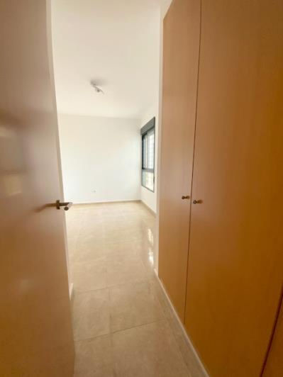 Image No.10-4 Bed Villa for sale