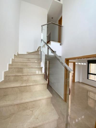 Image No.17-4 Bed Villa for sale