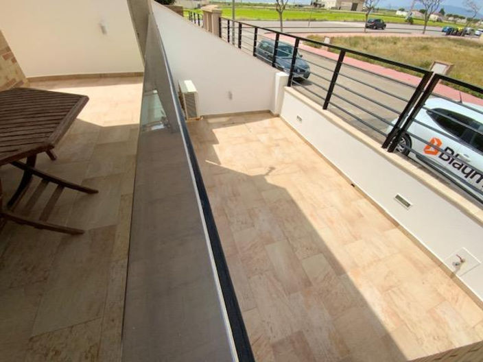 Image No.3-4 Bed Villa for sale