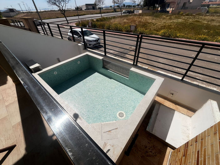 Image No.45-4 Bed Villa for sale