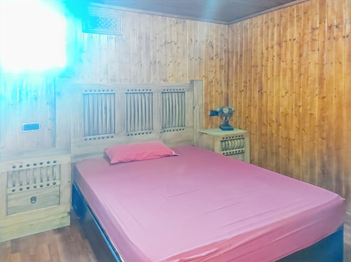 Image No.10-7 Bed Villa for sale