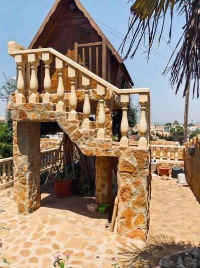 Image No.13-7 Bed Villa for sale