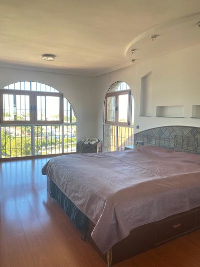 Image No.17-7 Bed Villa for sale