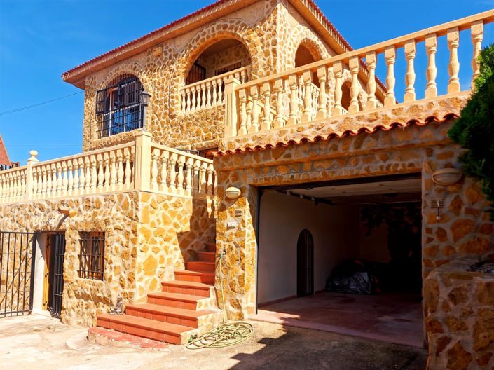 Image No.29-7 Bed Villa for sale