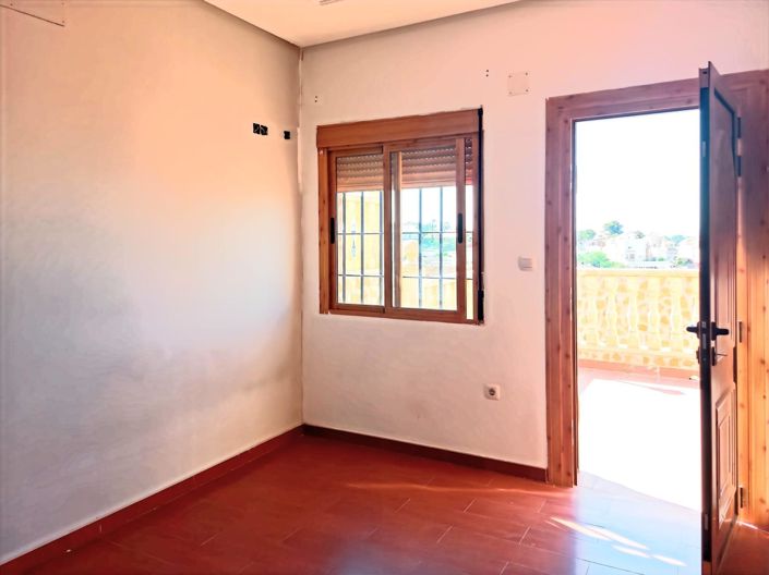 Image No.34-7 Bed Villa for sale