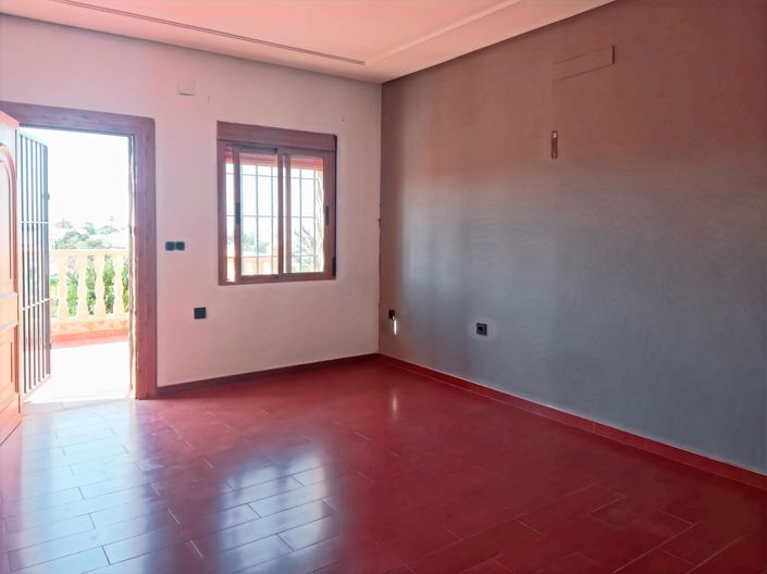 Image No.35-7 Bed Villa for sale