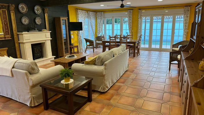 Image No.15-4 Bed Villa for sale